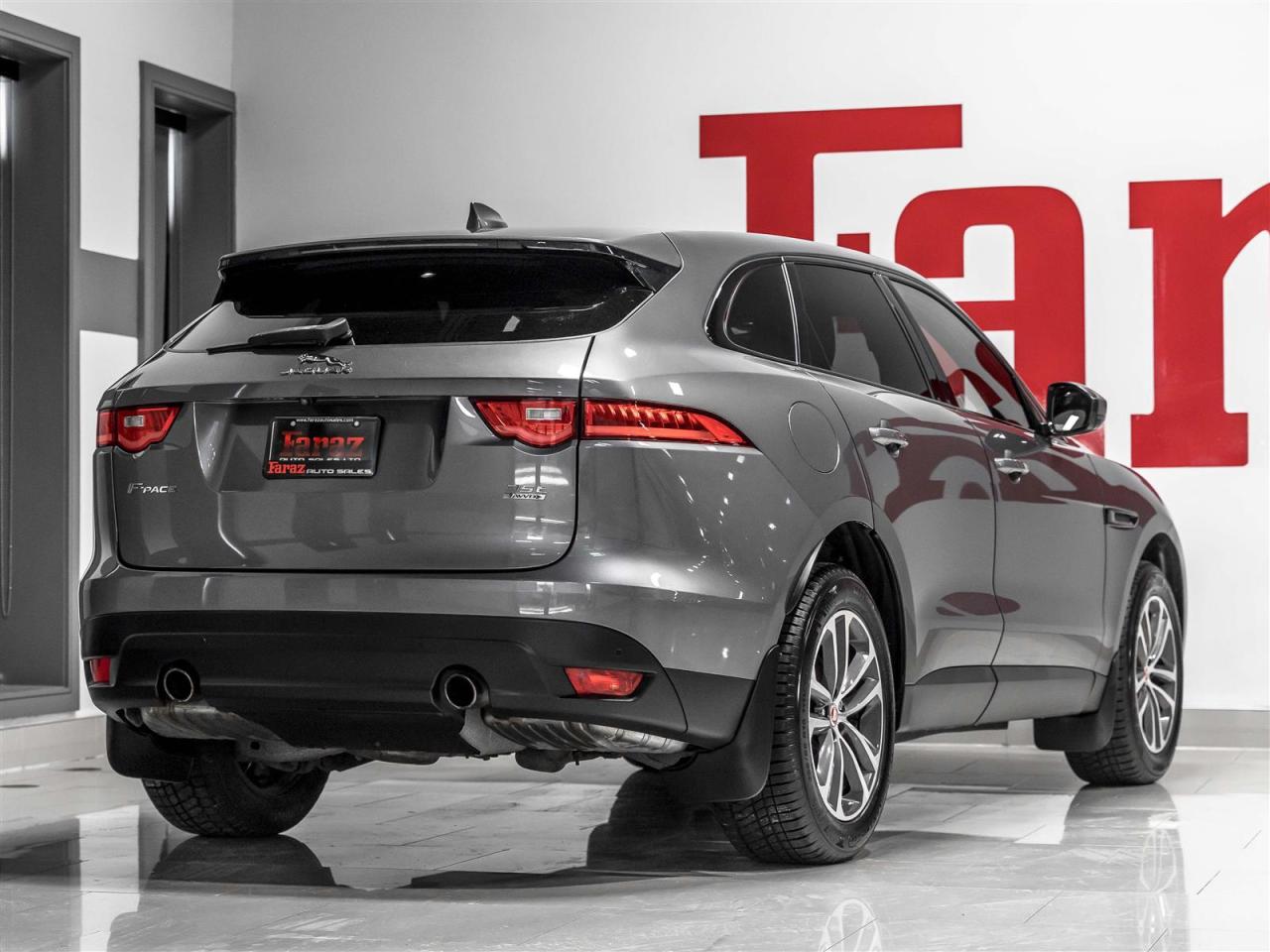 2018 Jaguar F-PACE PRESTIGE|35t AWD|BLINDSPOT|MERIDIAN|ACCIDENT FREE Photo