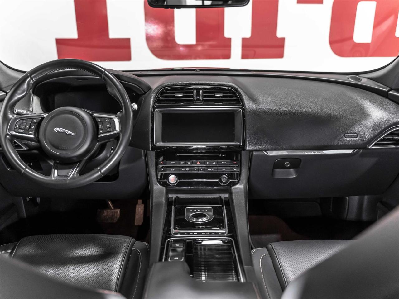 2018 Jaguar F-PACE PRESTIGE|35t AWD|BLINDSPOT|MERIDIAN|ACCIDENT FREE Photo