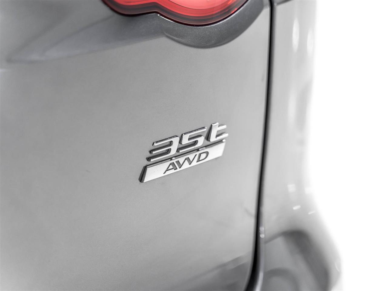 2018 Jaguar F-PACE PRESTIGE|35t AWD|BLINDSPOT|MERIDIAN|ACCIDENT FREE Photo