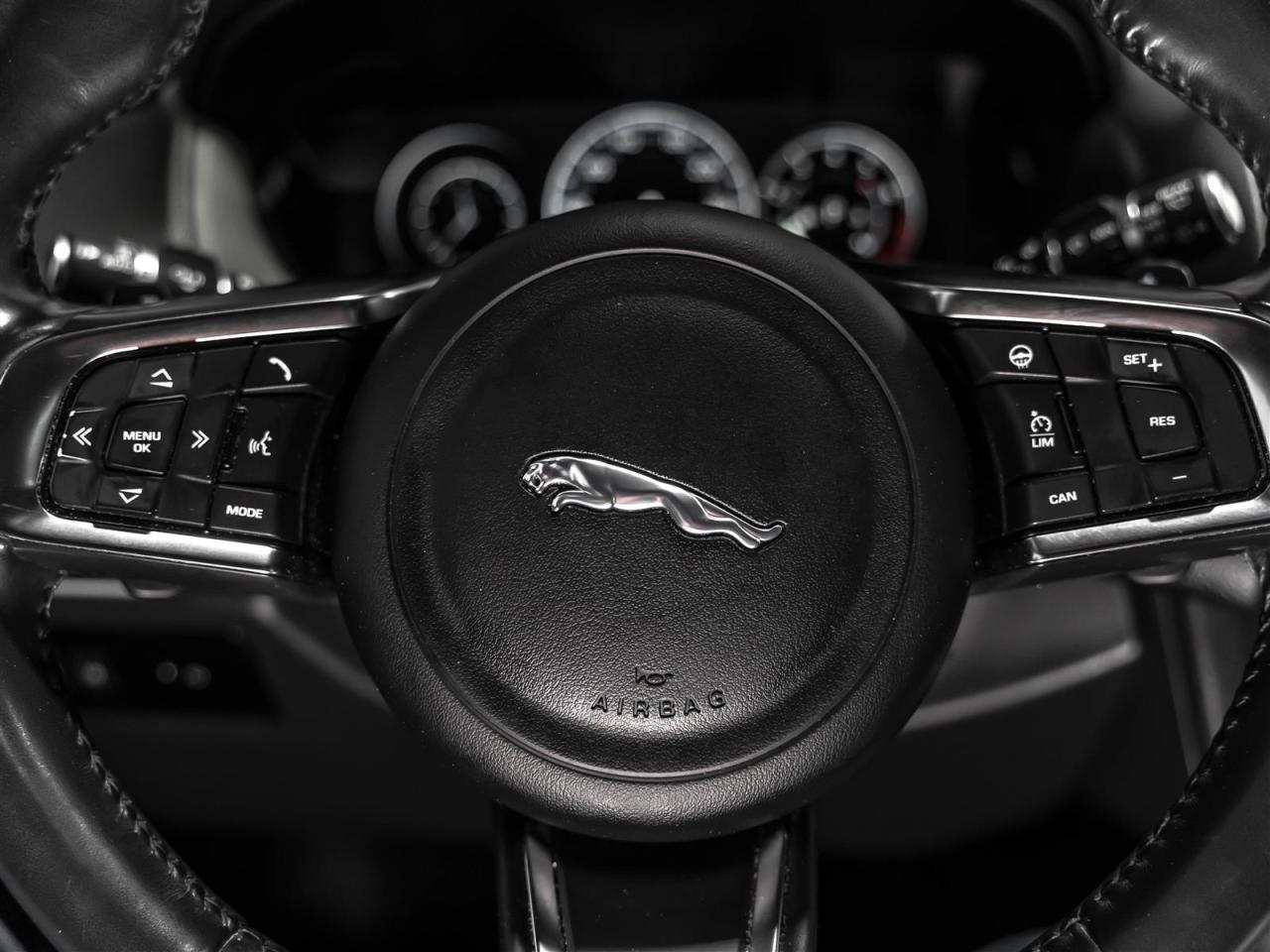 2018 Jaguar F-PACE PRESTIGE|35t AWD|BLINDSPOT|MERIDIAN|ACCIDENT FREE Photo