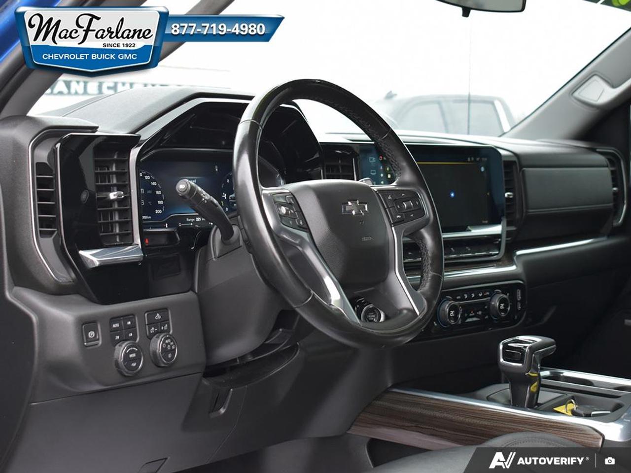 2024 Chevrolet Silverado 1500 LT Trail Boss Photo