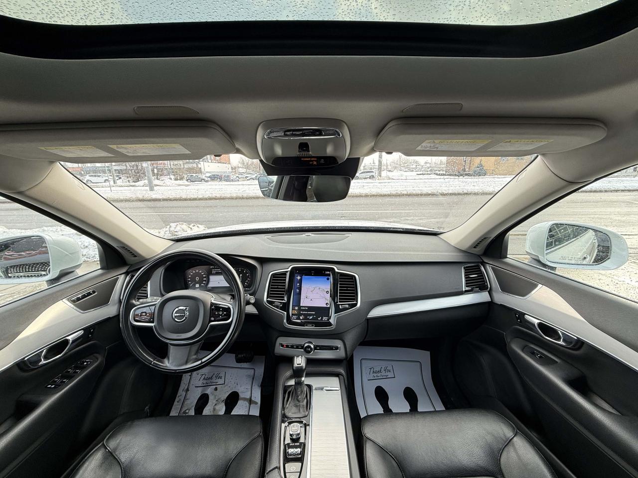 2017 Volvo XC90 T6 MOMENTUM | 7 SEATER | PANO | NAVI | LOADED Photo