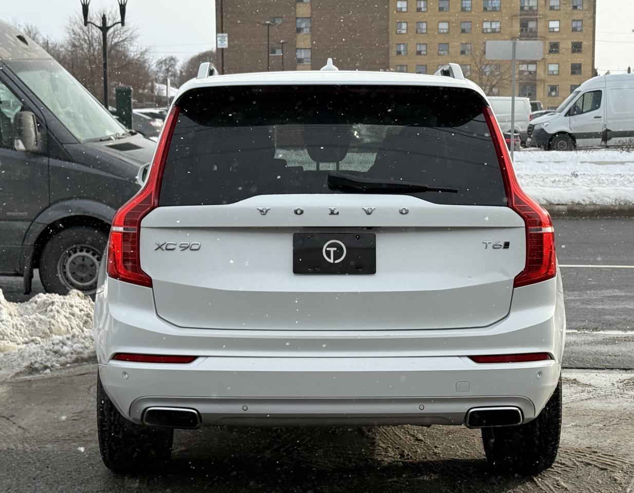 2017 Volvo XC90 T6 MOMENTUM | 7 SEATER | PANO | NAVI | LOADED Photo