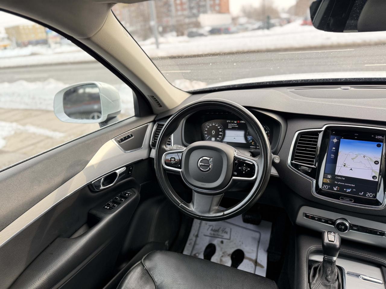 2017 Volvo XC90 T6 MOMENTUM | 7 SEATER | PANO | NAVI | LOADED Photo