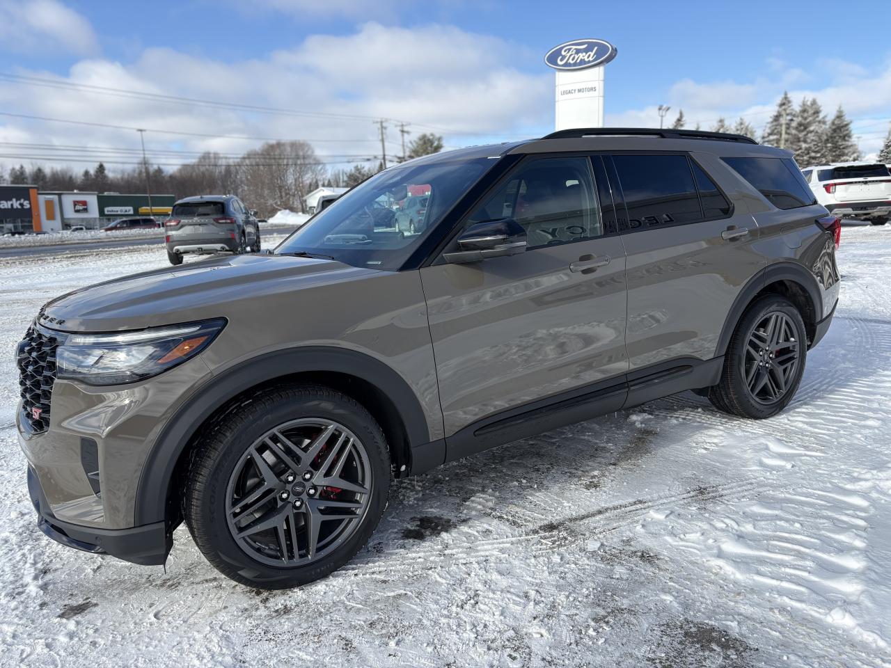 2026 Ford Explorer ST Photo1