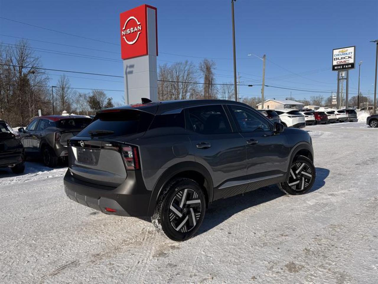 2026 Nissan Kicks SV FWD Photo4