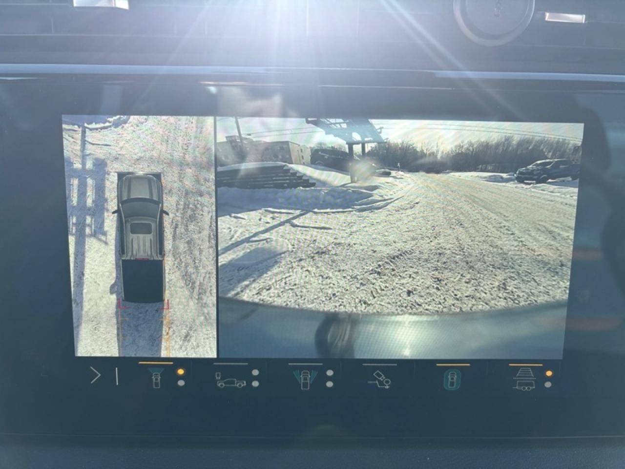 2023 GMC Sierra 1500 AT4  -  Leather Seats Photo