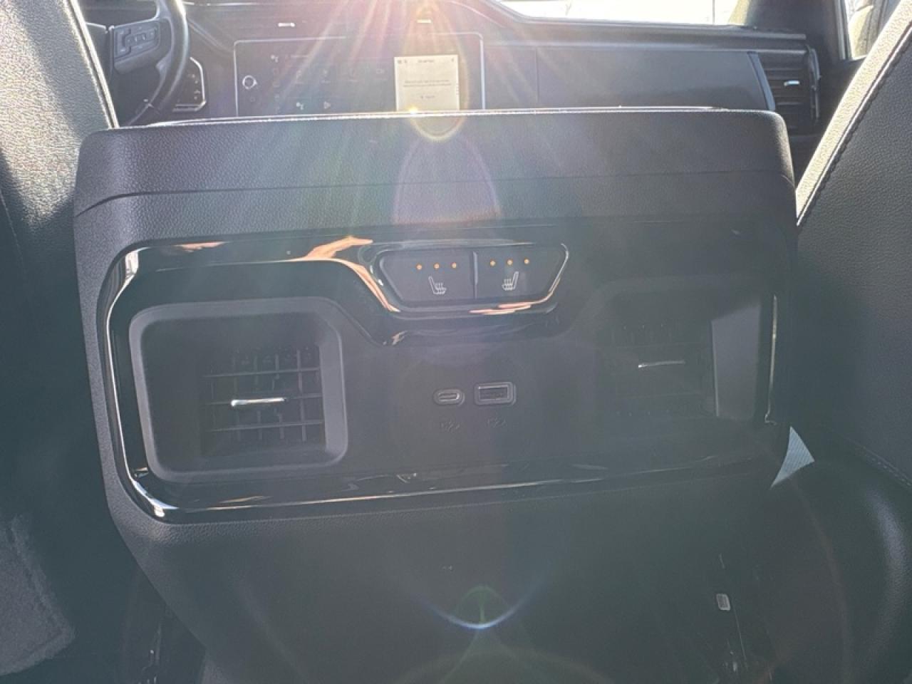 2023 GMC Sierra 1500 AT4  -  Leather Seats Photo