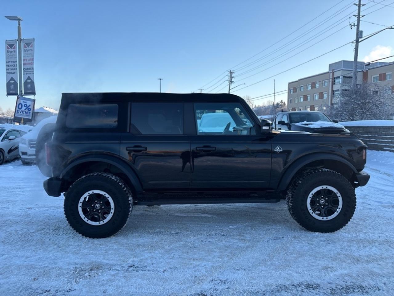 2021 Ford Bronco Outer Banks 4X4  - Low Mileage Photo