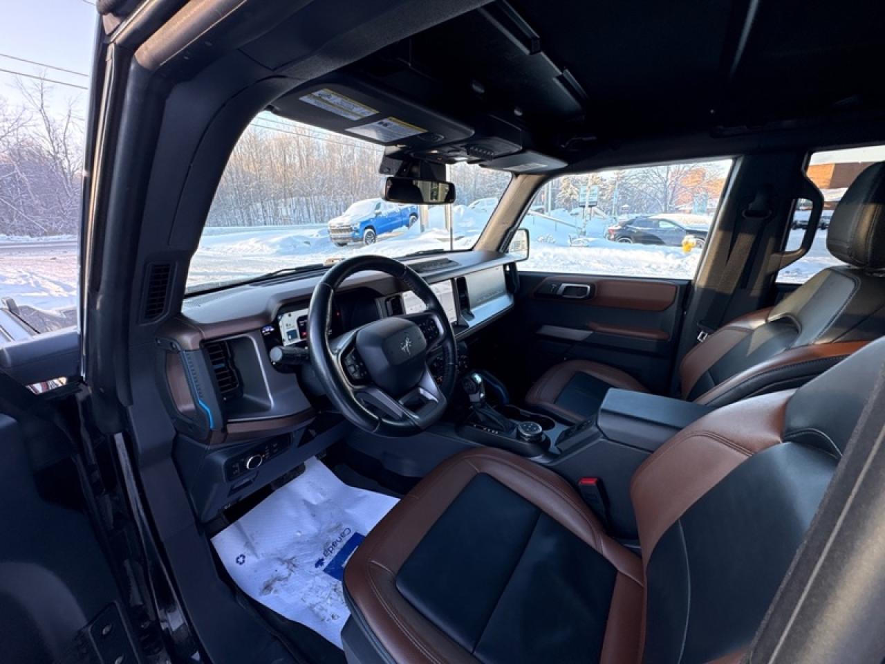 2021 Ford Bronco Outer Banks 4X4  - Low Mileage Photo