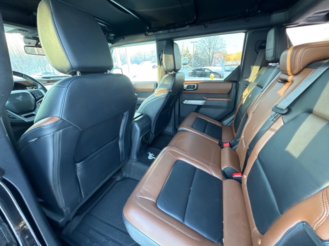 2021 Ford Bronco Outer Banks 4X4  - Low Mileage Photo