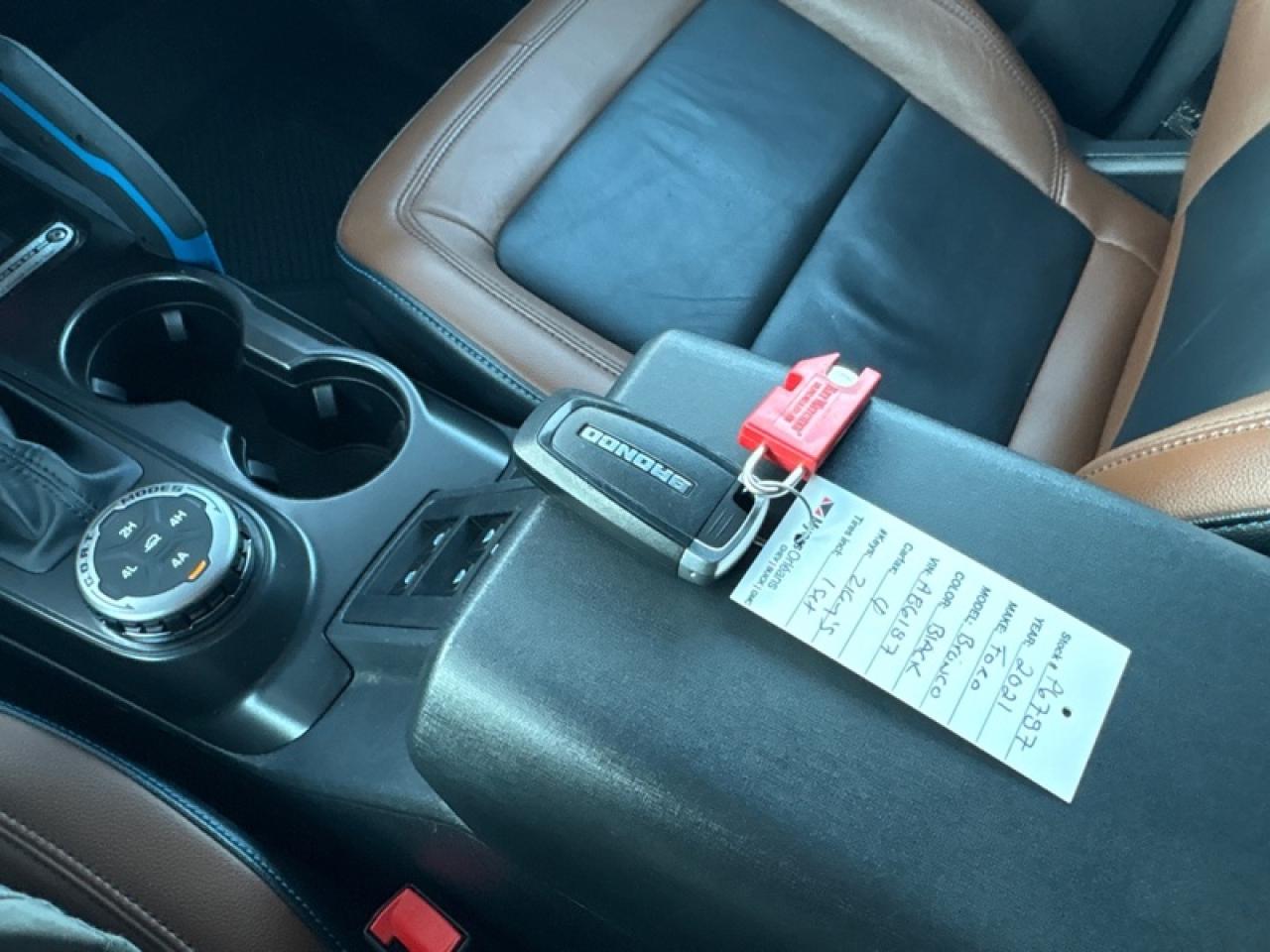 2021 Ford Bronco Outer Banks 4X4  - Low Mileage Photo