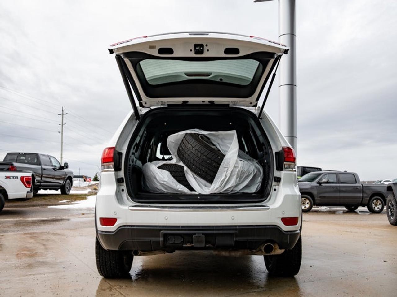 2022 Jeep Grand Cherokee WK Limited Photo