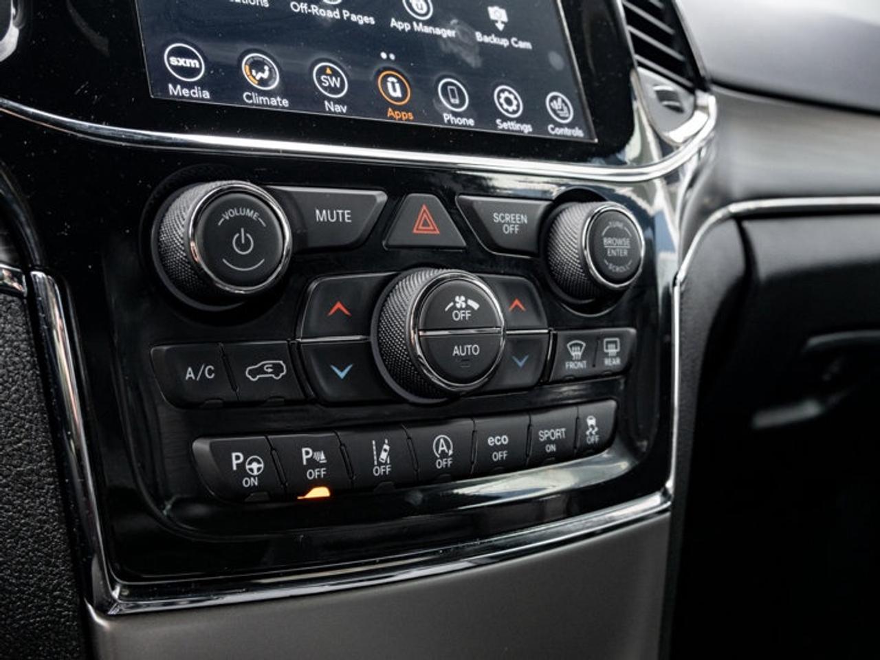 2022 Jeep Grand Cherokee WK Limited Photo