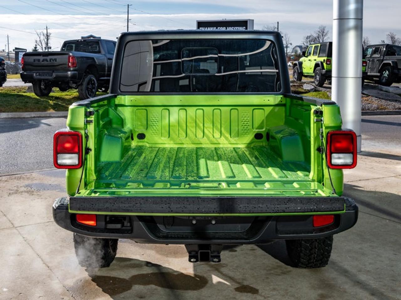 2026 Jeep Gladiator Willys Photo