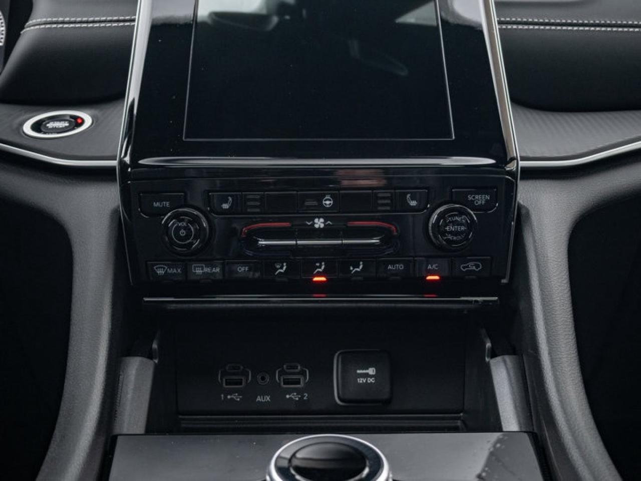 2025 Jeep Grand Cherokee L ALTITUDE Photo