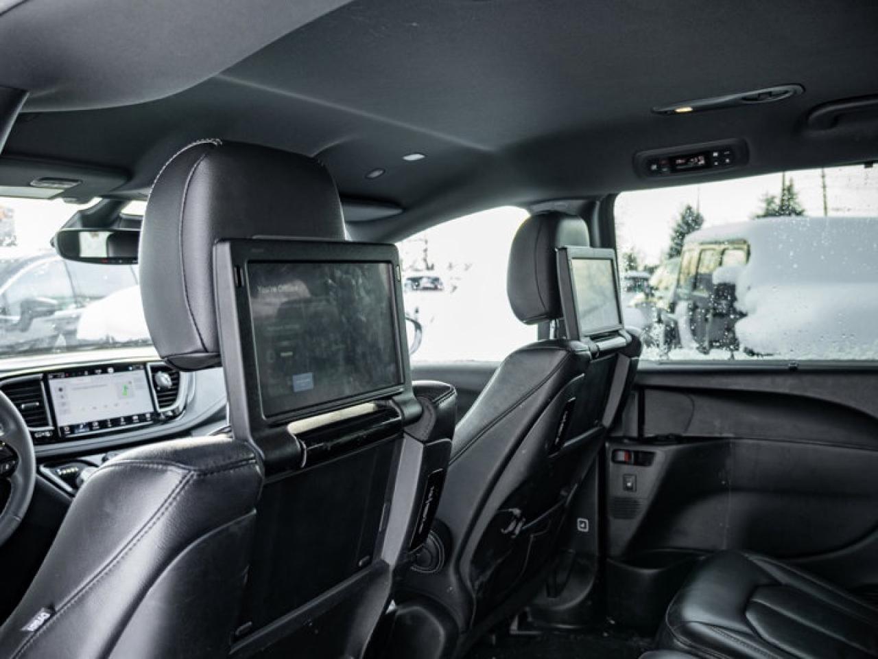 2022 Chrysler Pacifica Touring L Photo