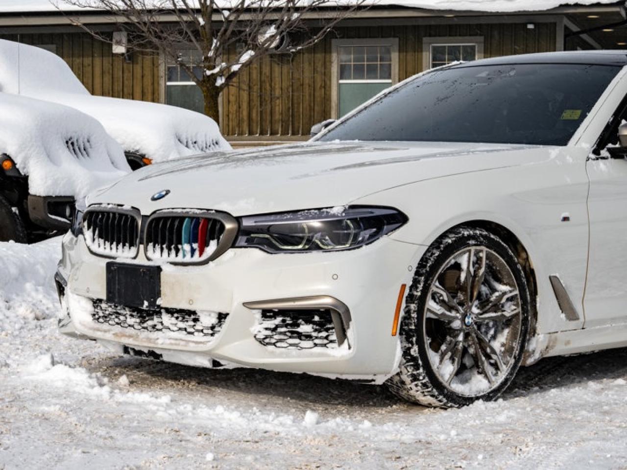 2019 BMW 5 Series M550i xDrive Photo