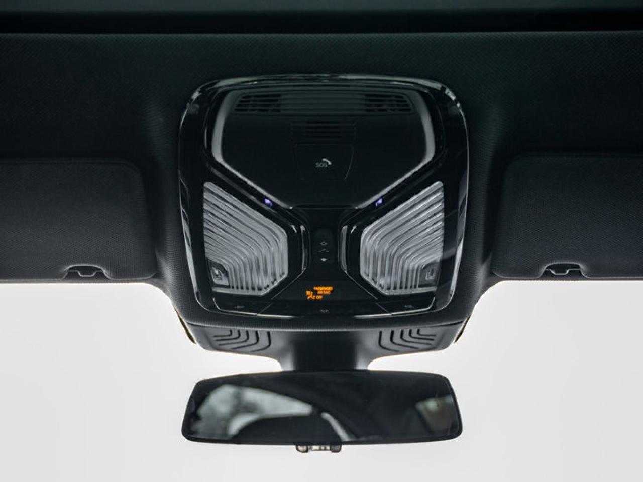 2019 BMW 5 Series M550i xDrive Photo