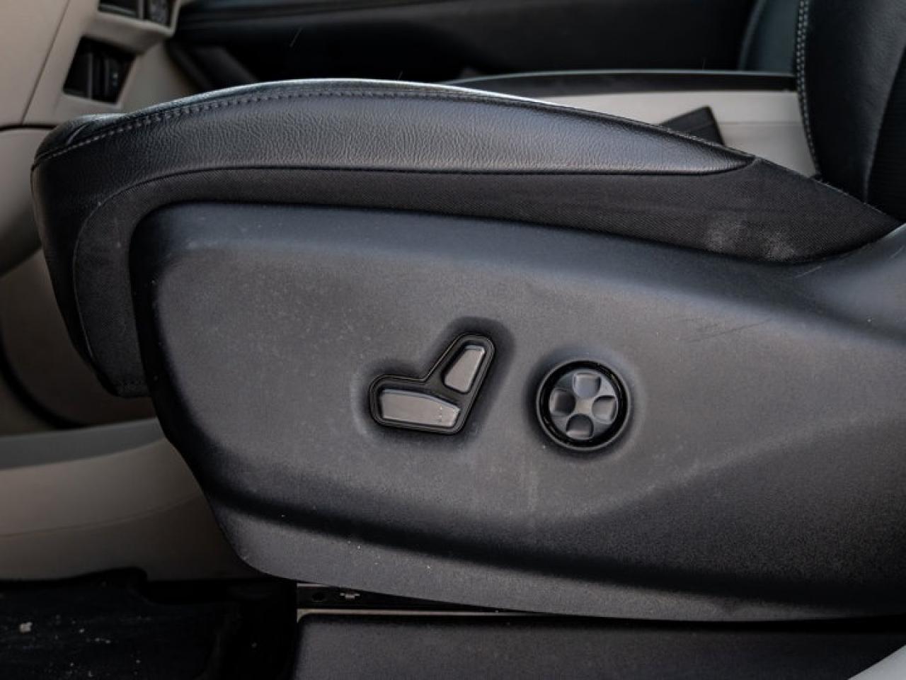 2022 Chrysler Pacifica Touring L Photo