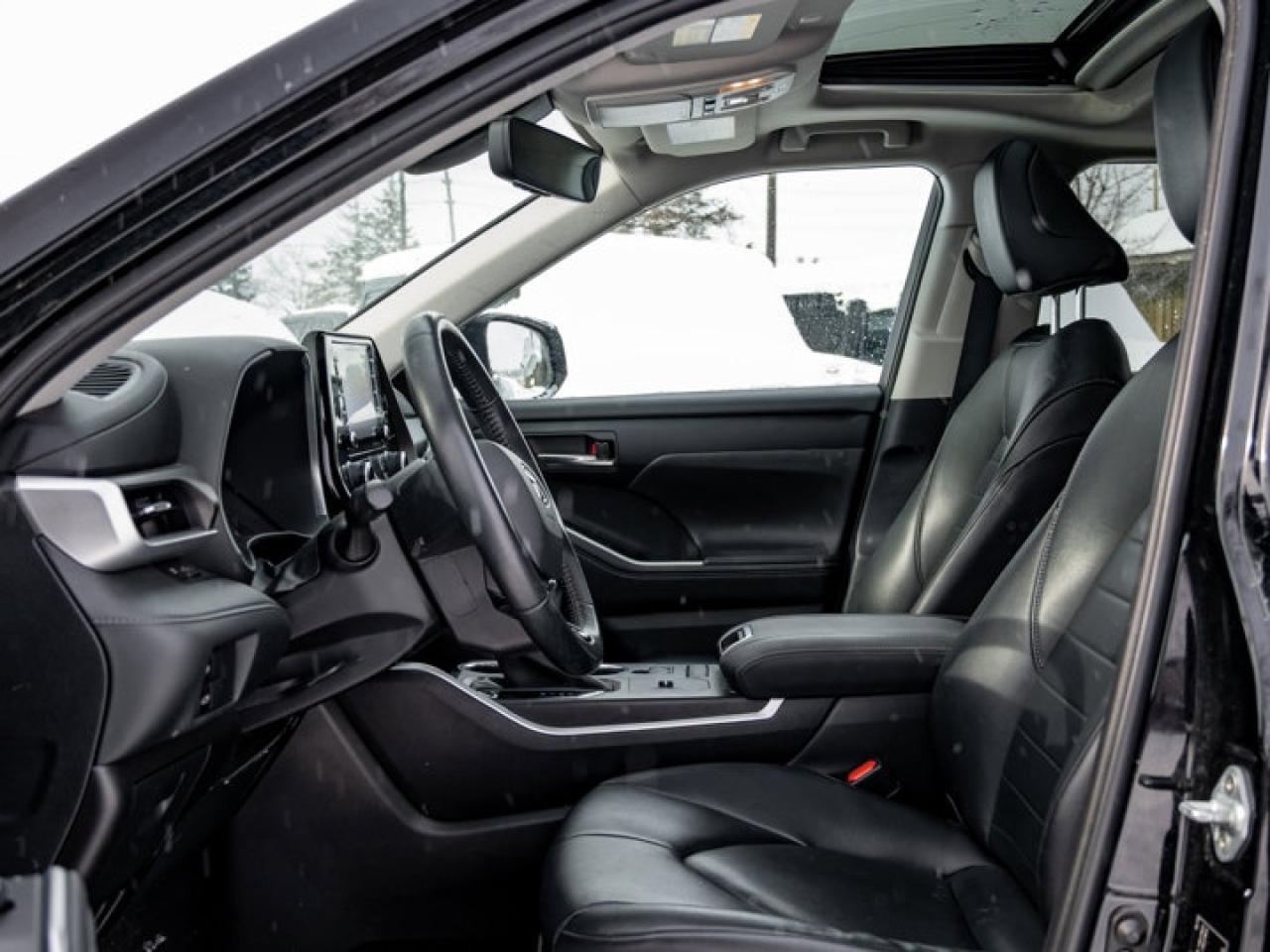 2020 Toyota Highlander HYBRID XLE Photo