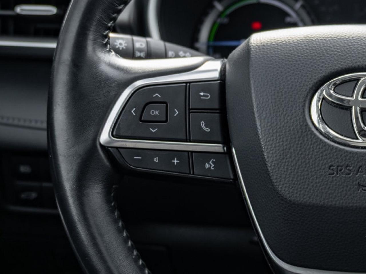 2020 Toyota Highlander HYBRID XLE Photo