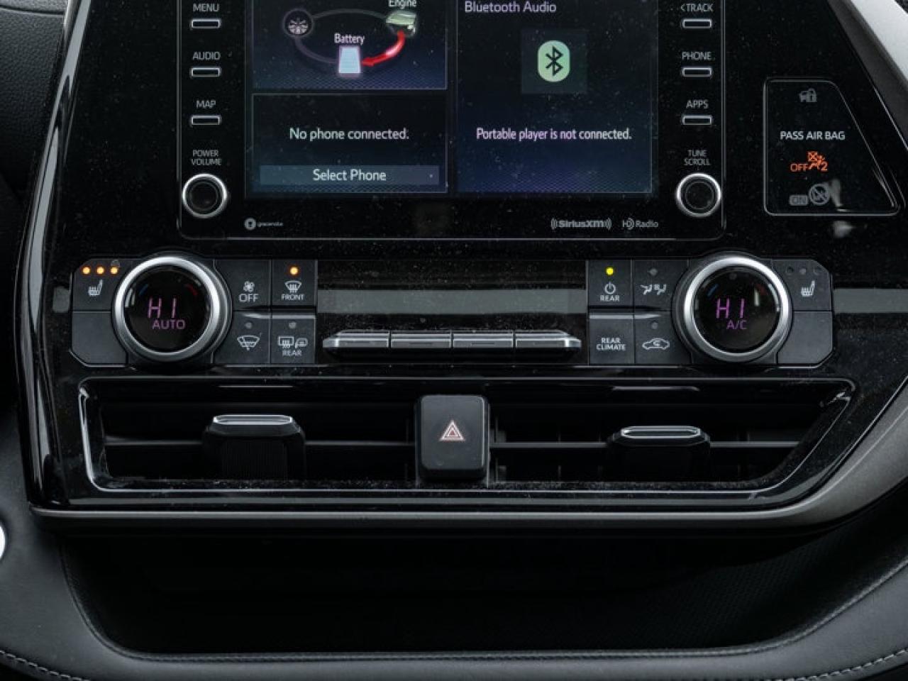 2020 Toyota Highlander HYBRID XLE Photo