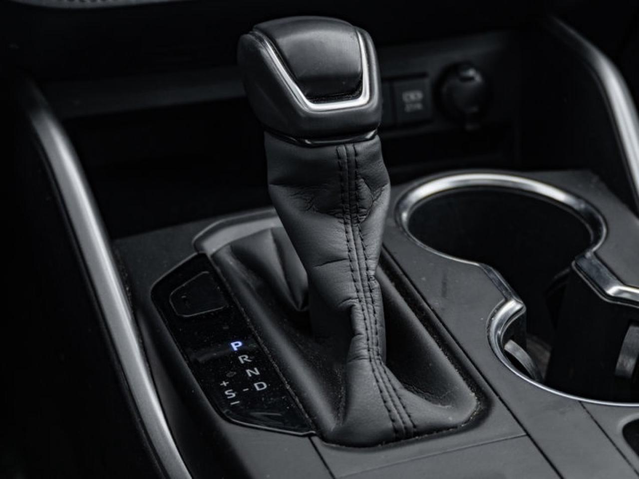 2020 Toyota Highlander HYBRID XLE Photo