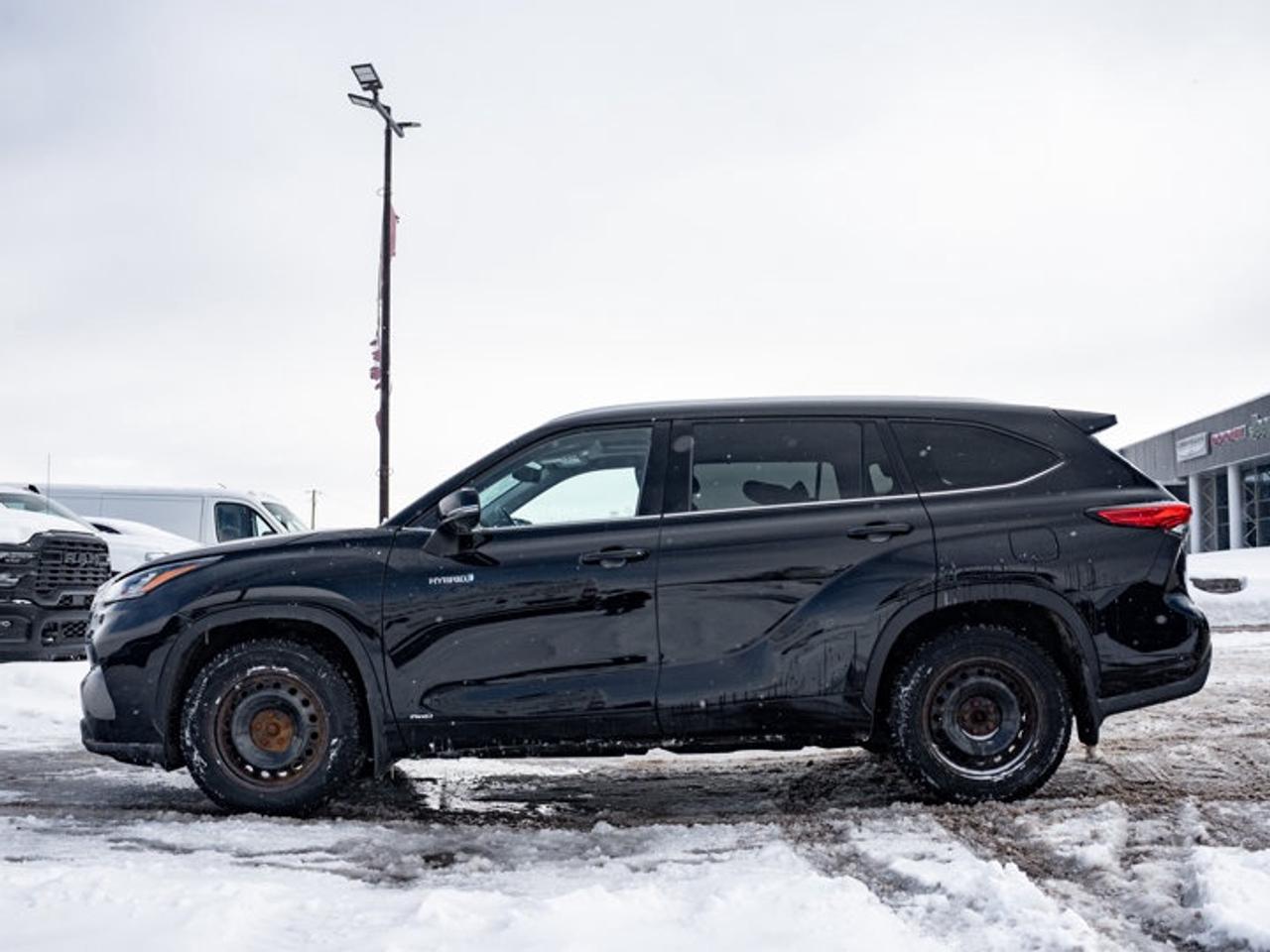 2020 Toyota Highlander HYBRID XLE Photo4