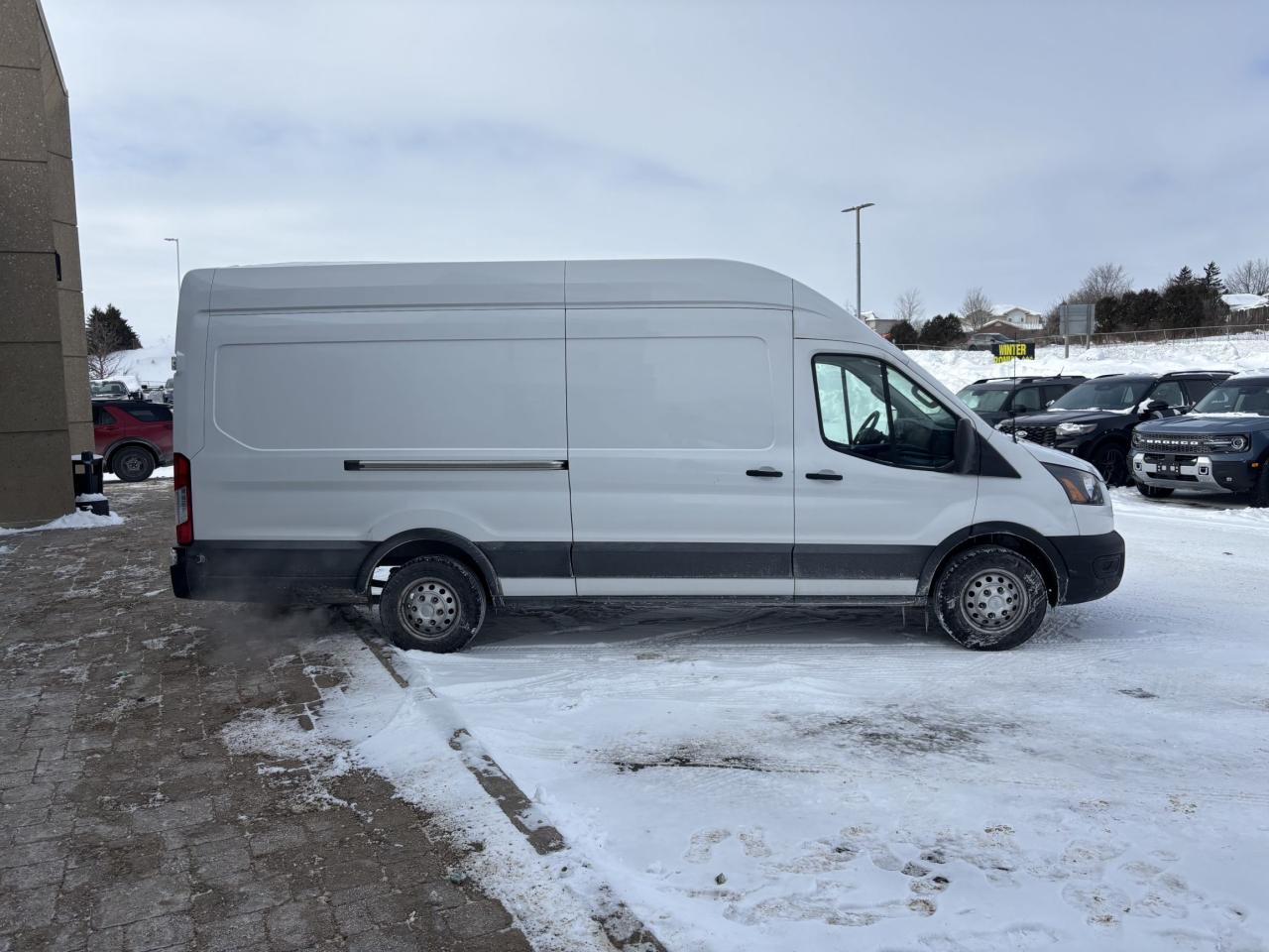 2025 Ford Transit AWD, 250, HIGH ROOF, 3.5L ENGINE, REAR CAMERA! Photo2