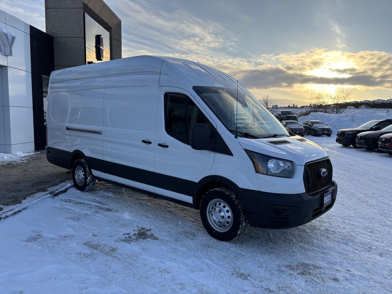 2025 Ford Transit AWD, 250, HIGH ROOF, 3.5L ENGINE, REAR CAMERA! Photo