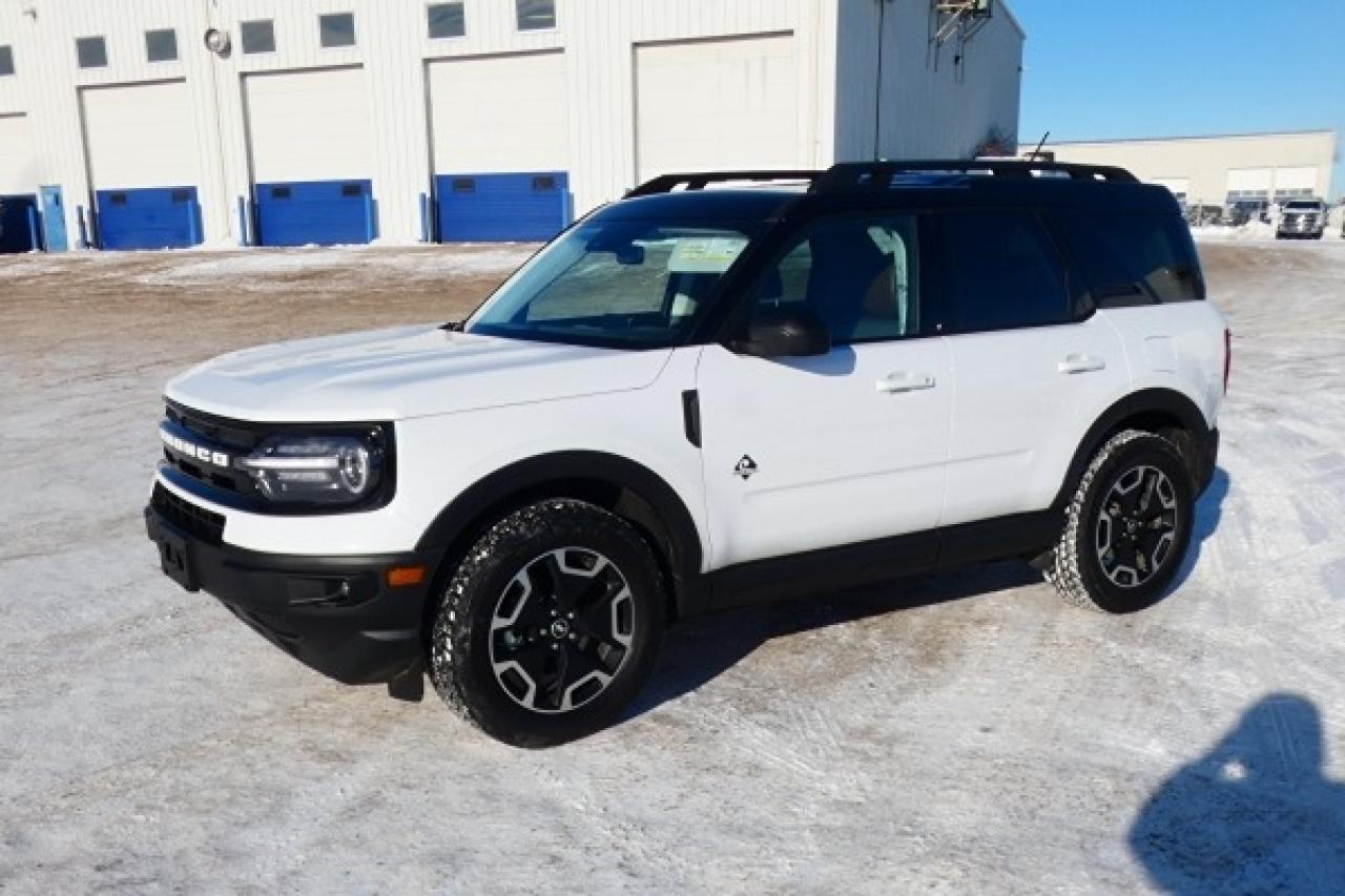 2023 Ford Bronco Sport Outer Banks 4x4 w/Htd Leather, BUC - Photo #1
