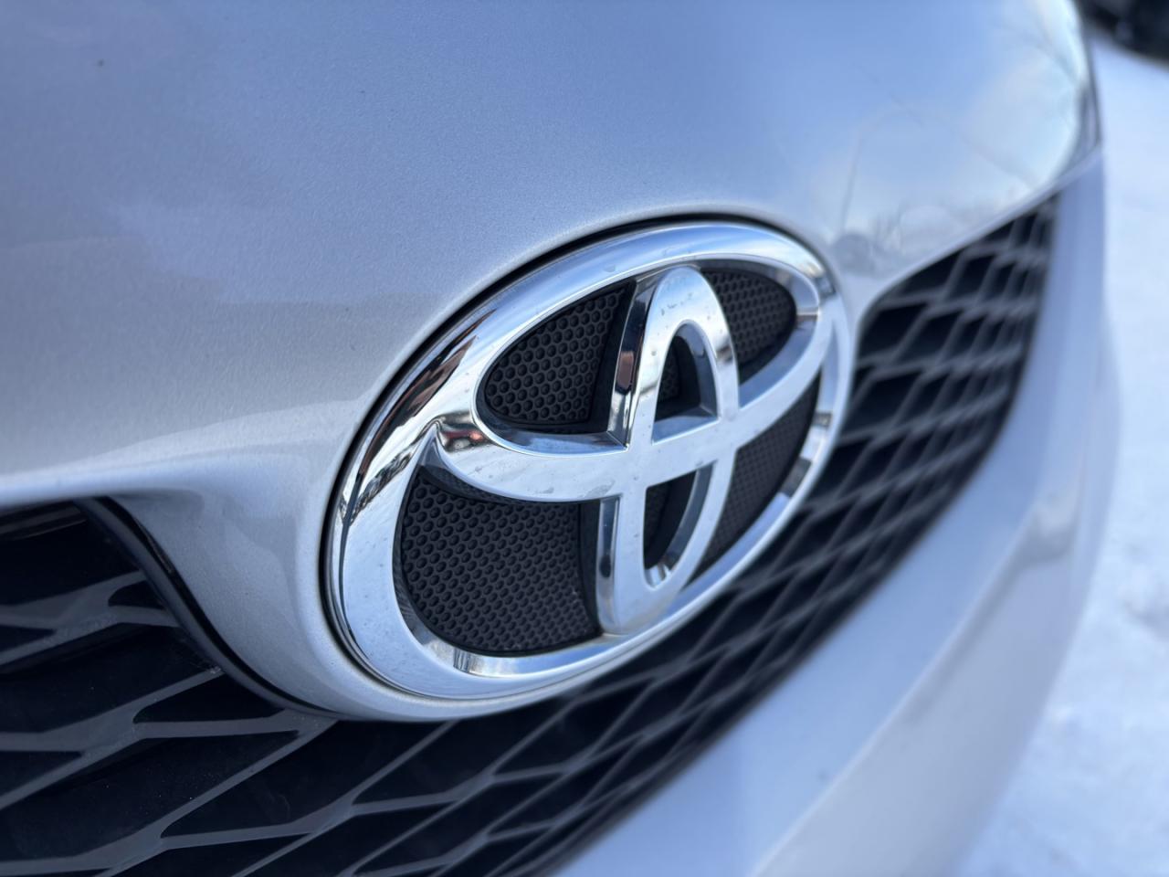 2009 Toyota Corolla CE Photo