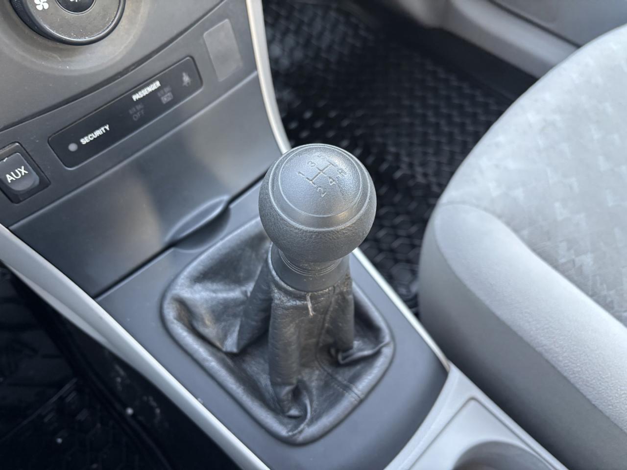 2009 Toyota Corolla CE Photo