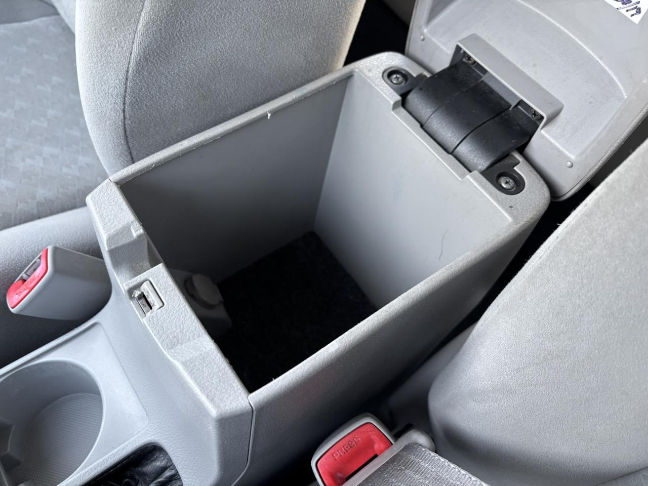 2009 Toyota Corolla CE Photo