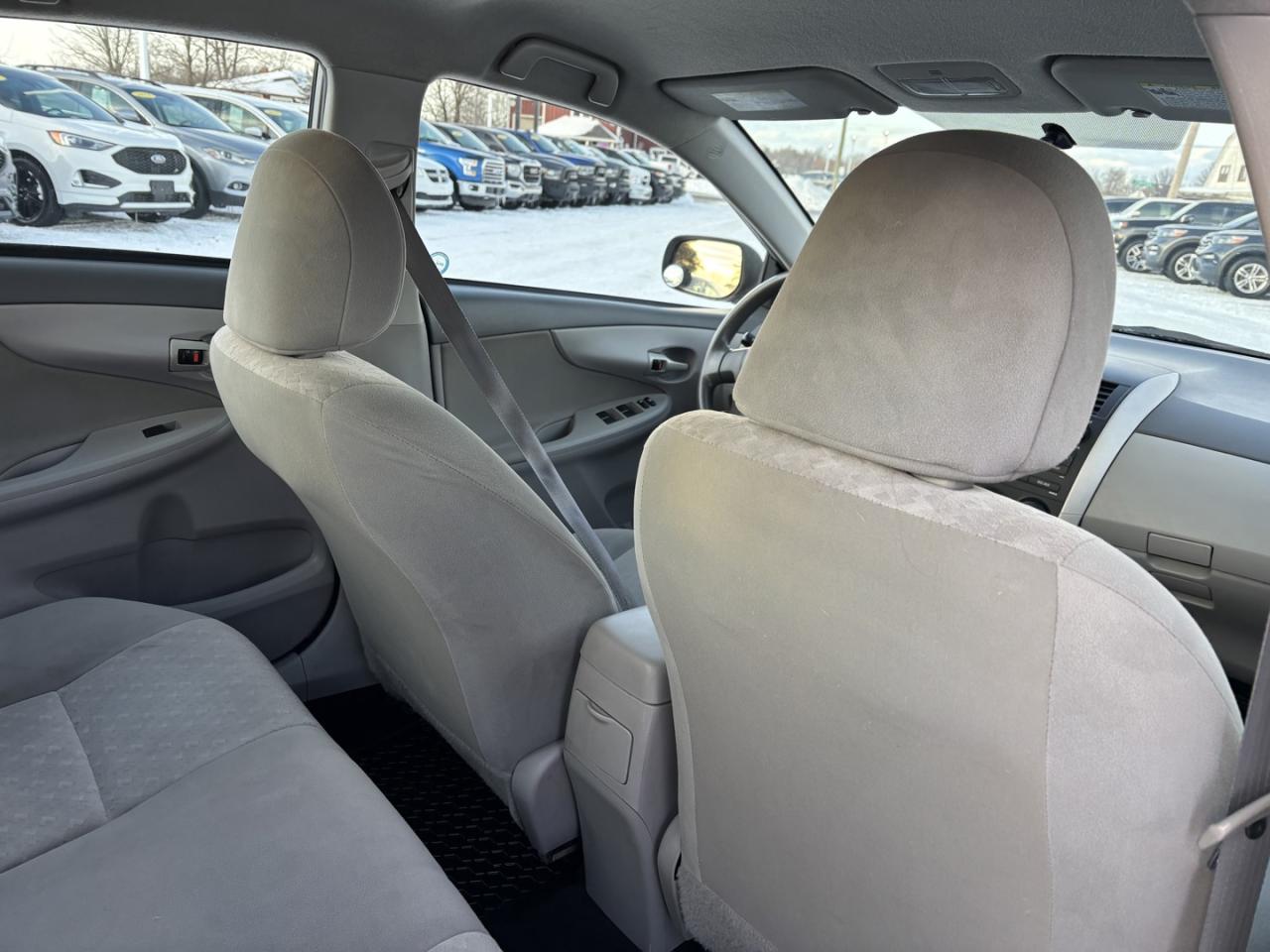 2009 Toyota Corolla CE Photo