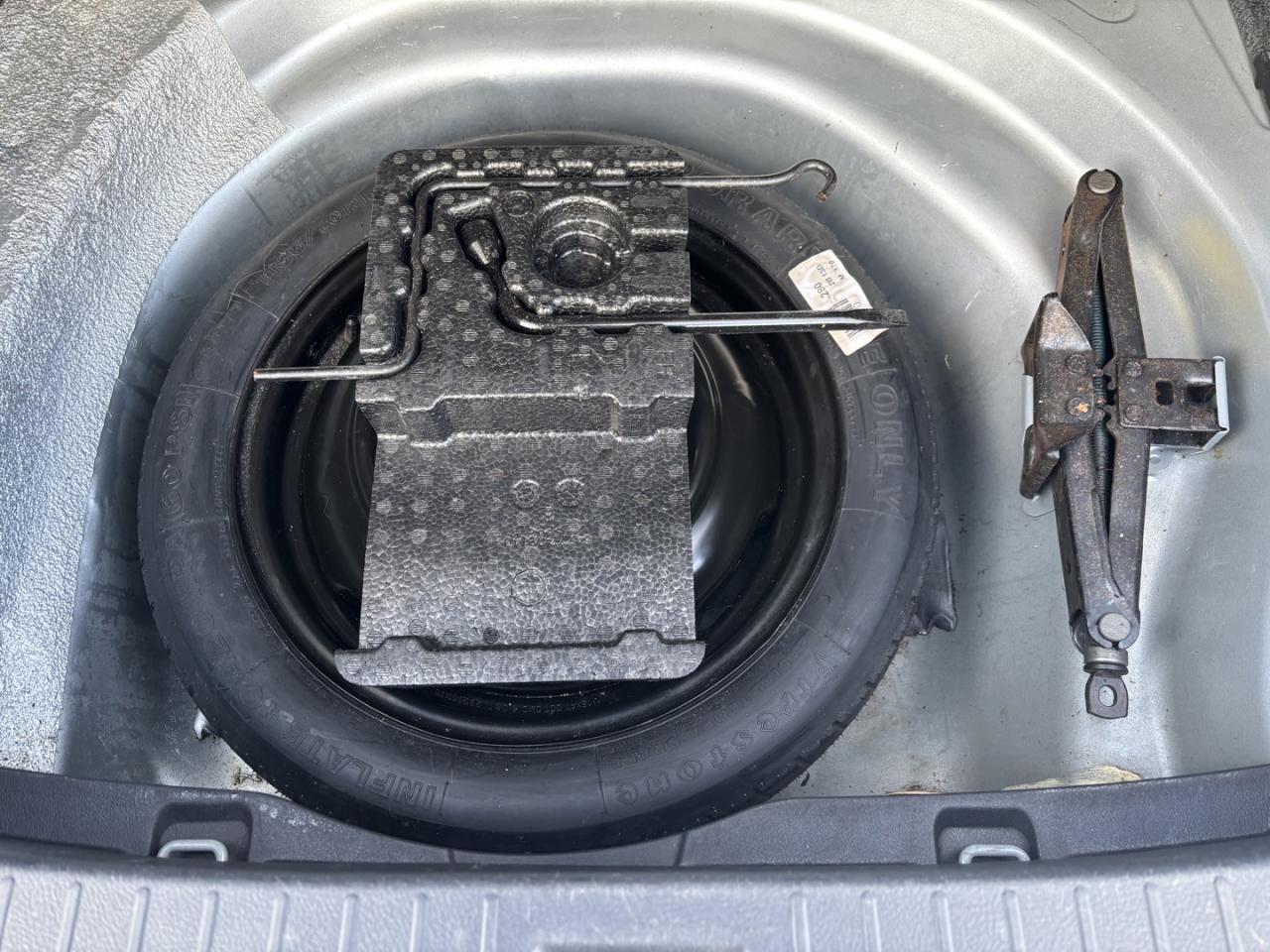 2009 Toyota Corolla CE Photo