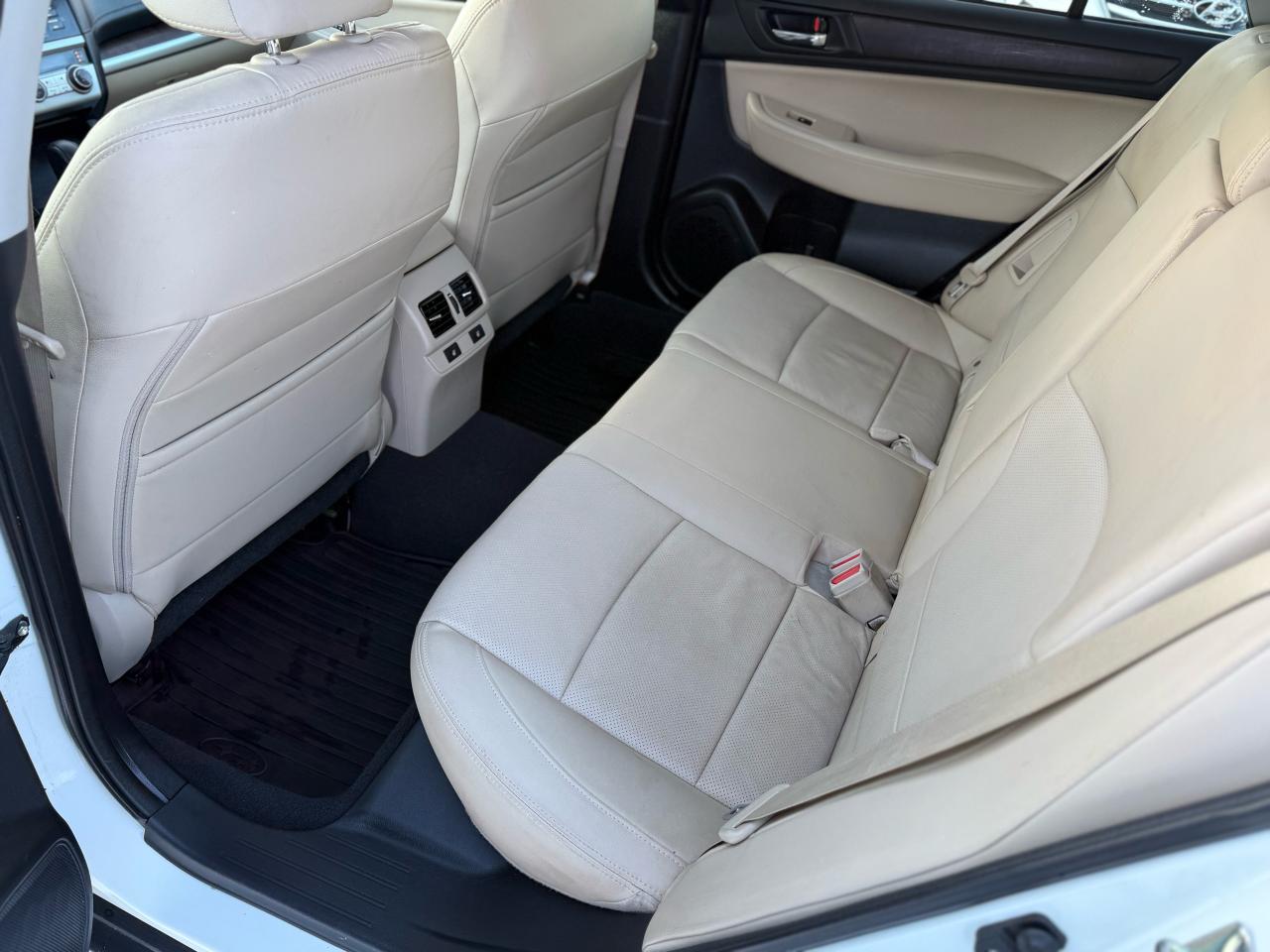 2016 Subaru Outback 3.6R w/Limited & Tech Pkg Photo