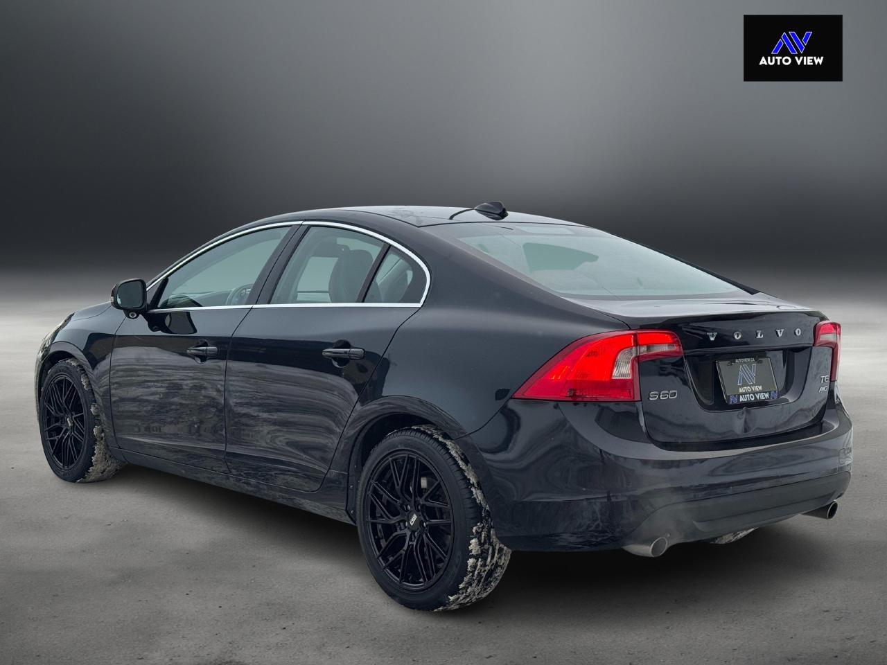 2011 Volvo S60 T6 **CLEAN CARFAX**ALL WHEEL DRIVE** Photo