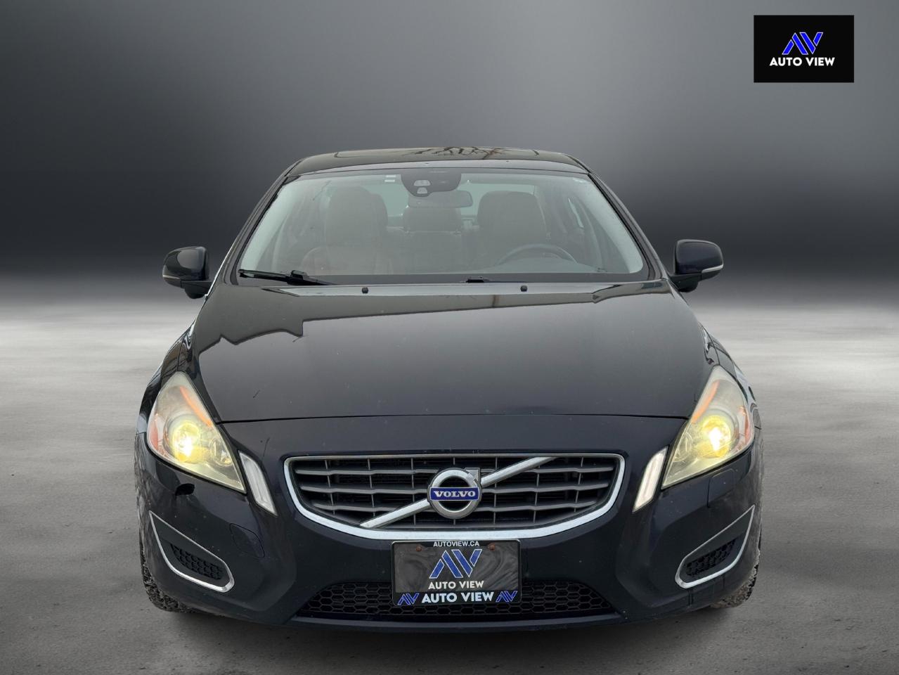 2011 Volvo S60 T6 **CLEAN CARFAX**ALL WHEEL DRIVE** Photo2
