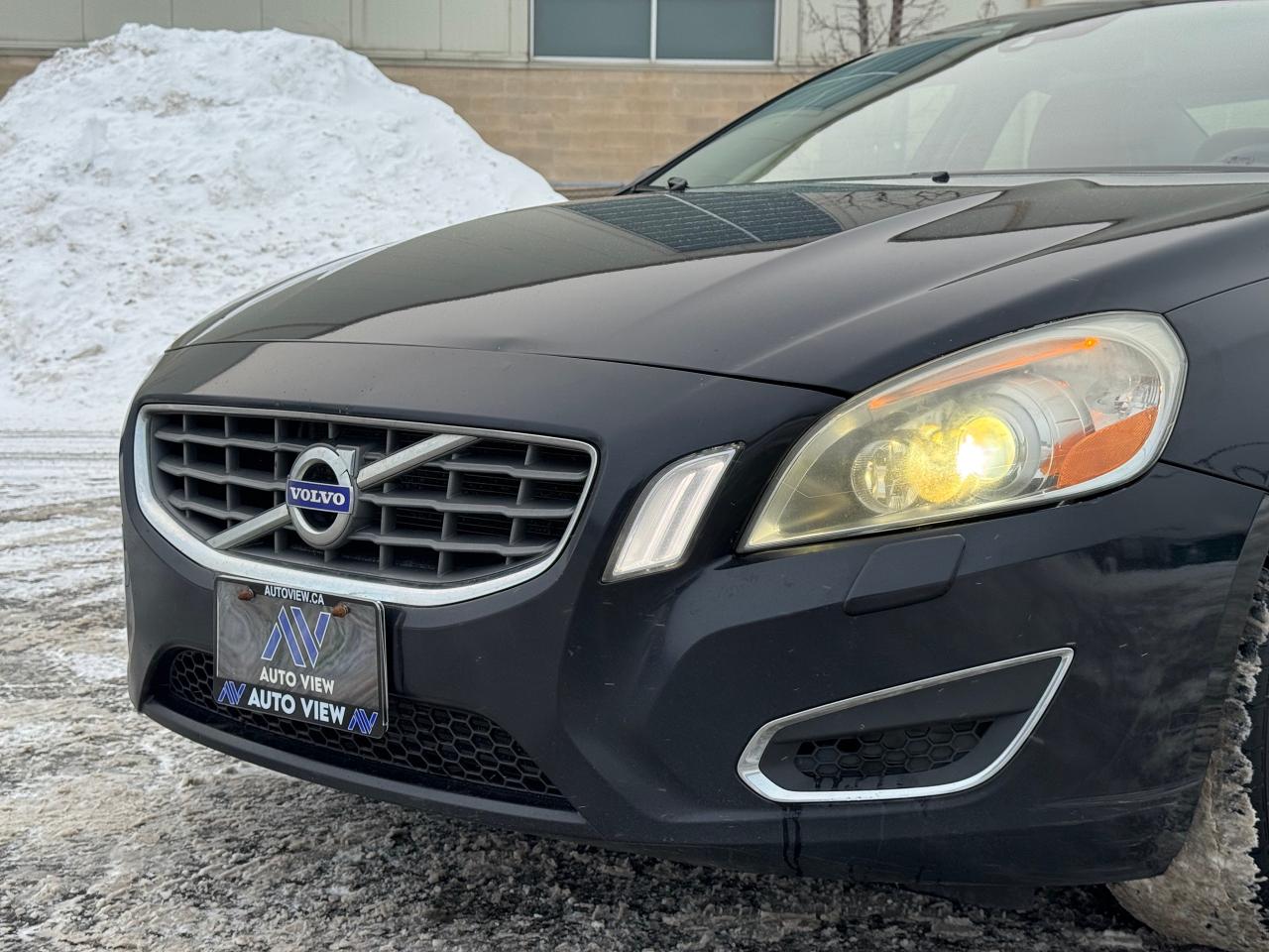 2011 Volvo S60 T6 **CLEAN CARFAX**ALL WHEEL DRIVE** Photo