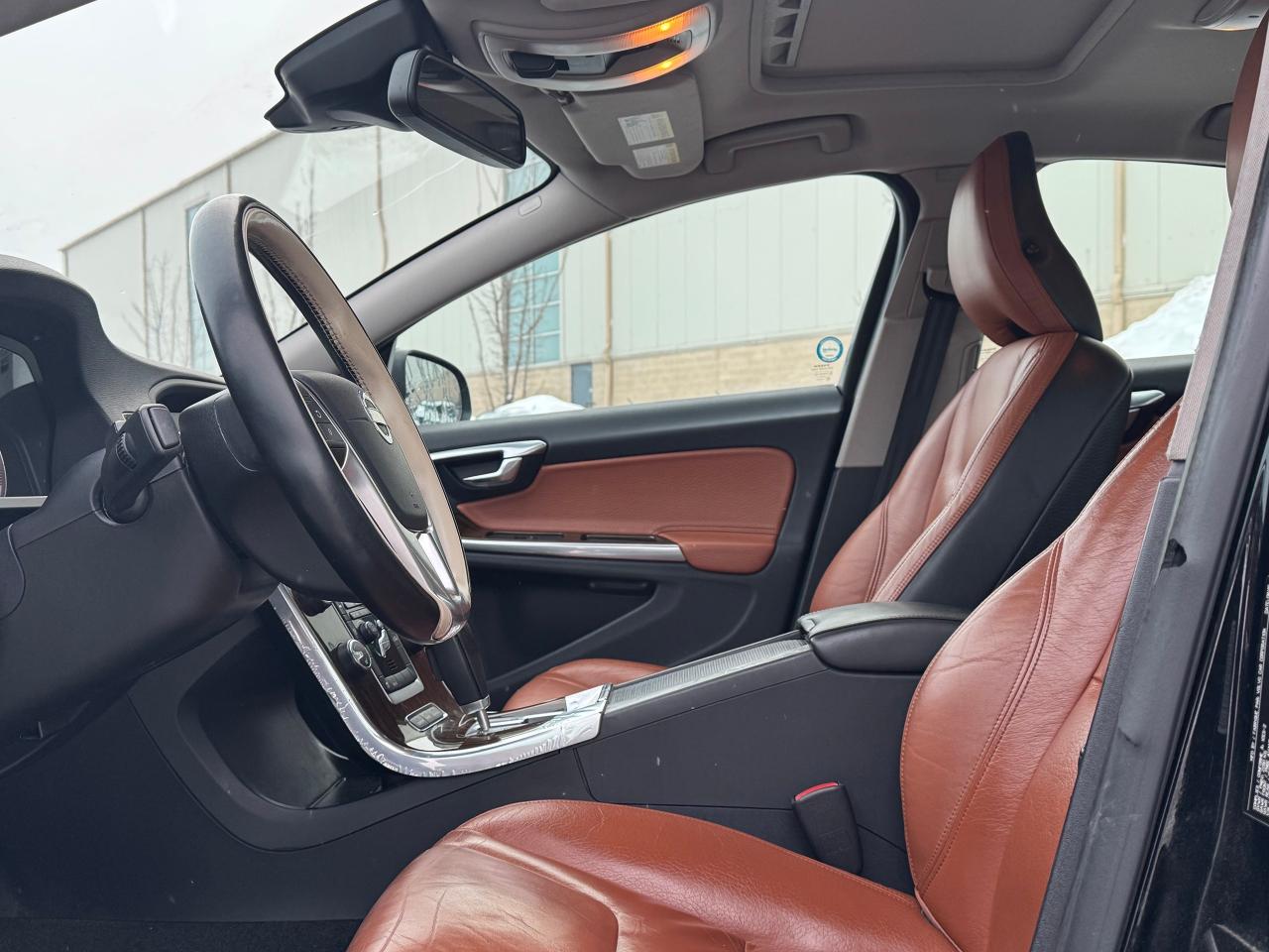 2011 Volvo S60 T6 **CLEAN CARFAX**ALL WHEEL DRIVE** Photo