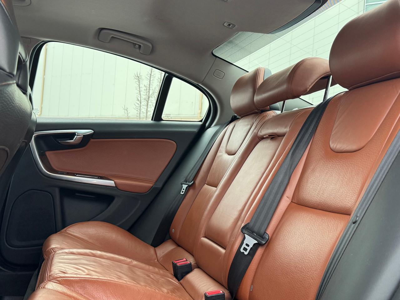 2011 Volvo S60 T6 **CLEAN CARFAX**ALL WHEEL DRIVE** Photo