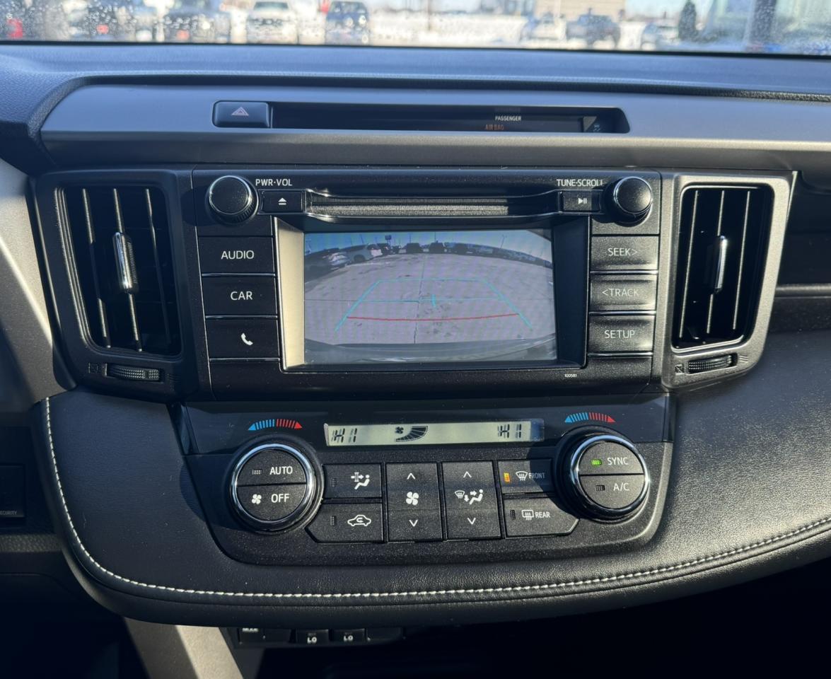 2016 Toyota RAV4 AWD 4dr XLE Photo