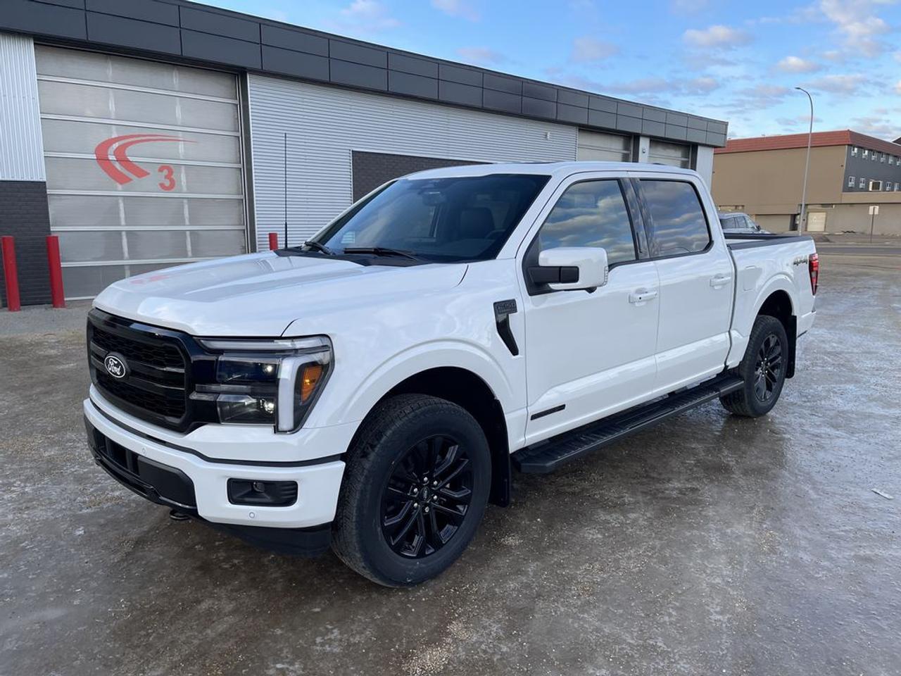 2026 Ford F-150 LARIAT 5.5' Box 502A Photo1