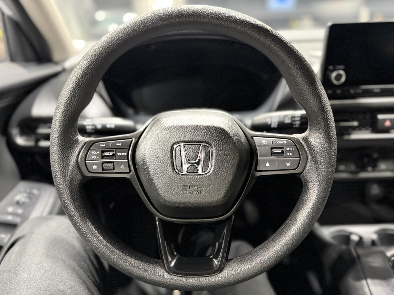 2025 Honda HR-V LX AWD LOW KMS Photo