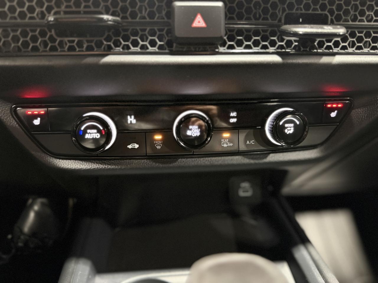 2025 Honda HR-V LX AWD LOW KMS Photo