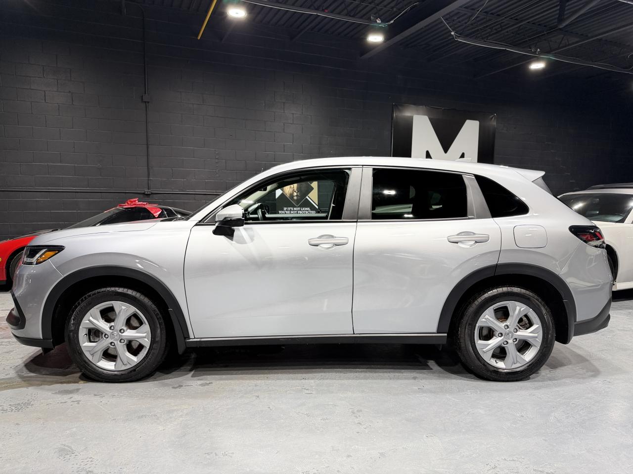 2025 Honda HR-V LX AWD LOW KMS Photo