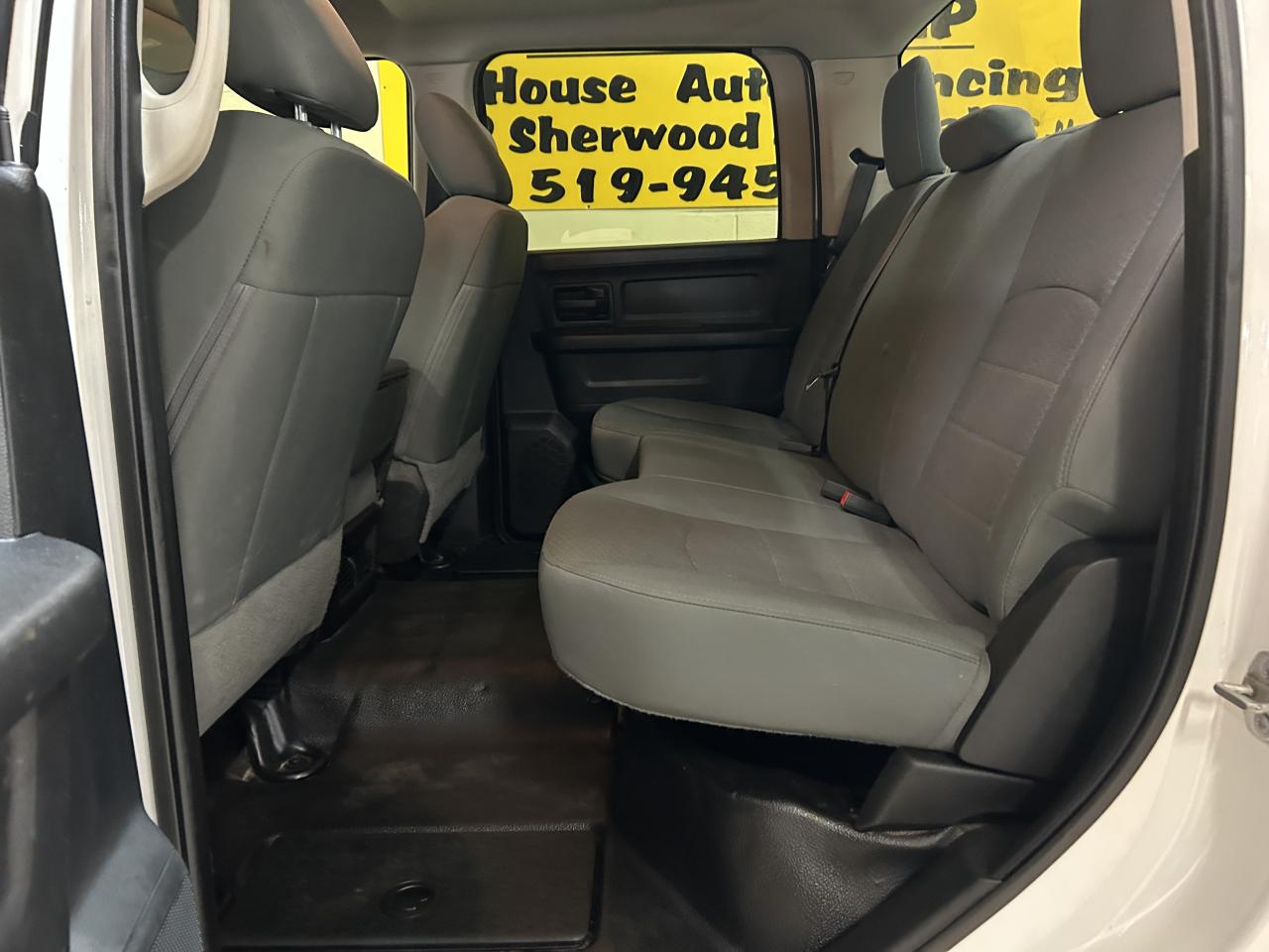 2018 RAM 2500 ST Photo