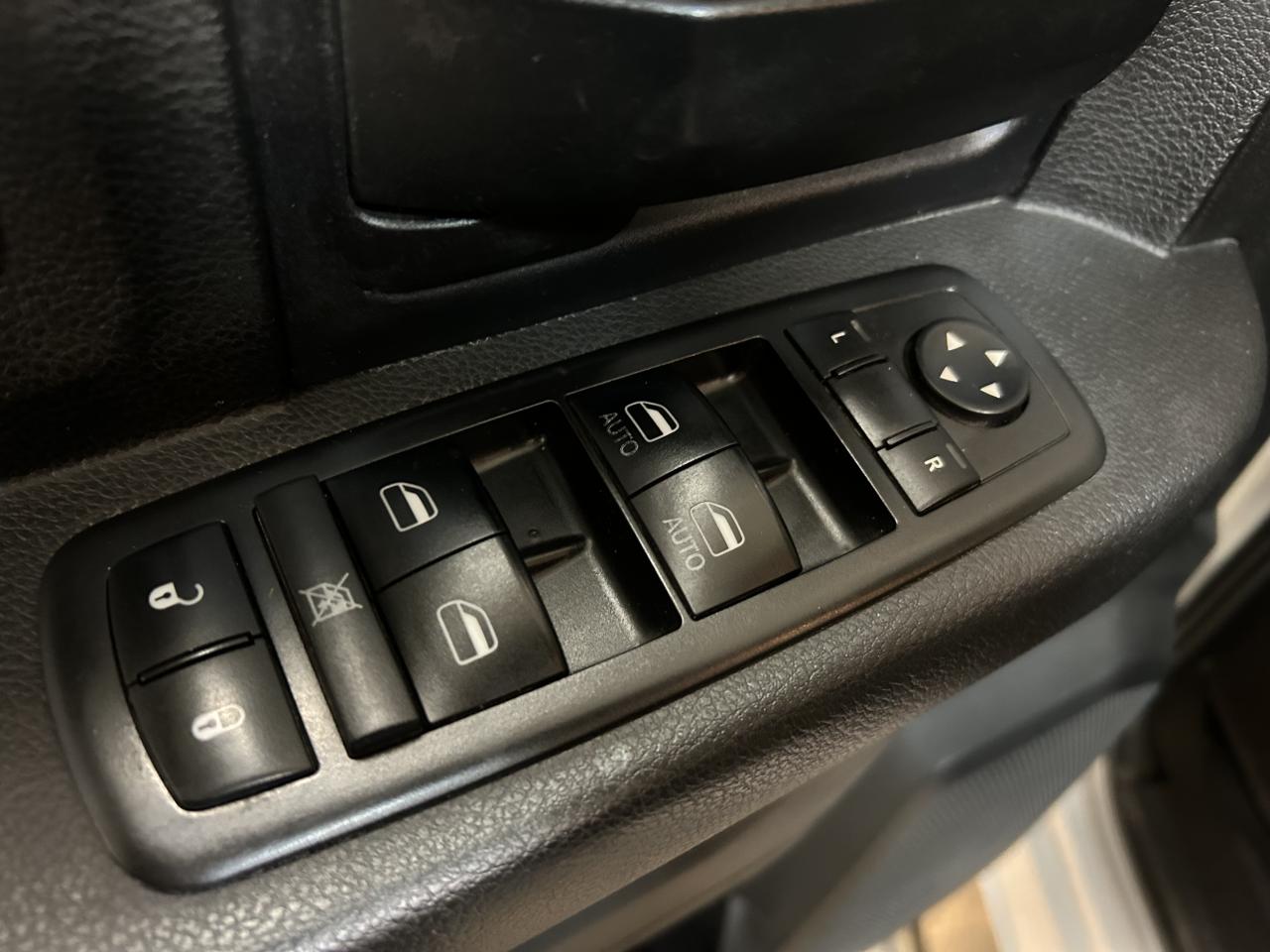 2018 RAM 2500 ST Photo